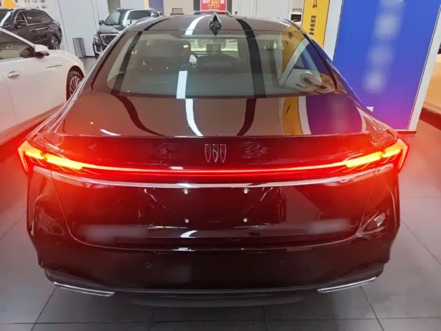 Buick LaCrosse — Фото автомобиля 5