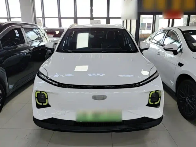 Geely Geometry E Firefly — Фото автомобиля 2