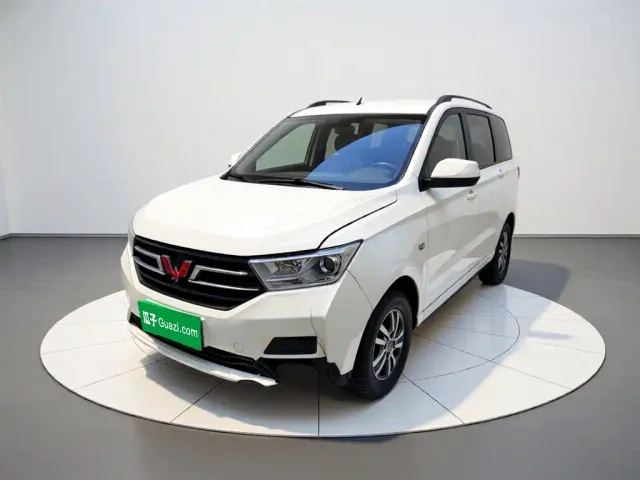 Фотография автомобиля — Wuling Hongguang