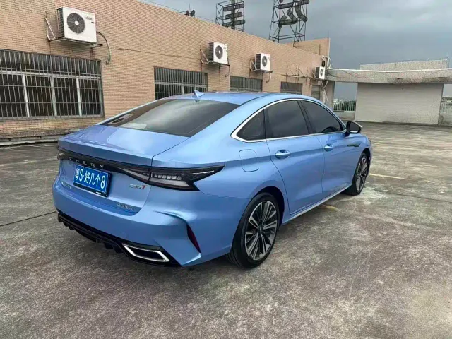 Chery Arrizo 8 — Фото автомобиля 9