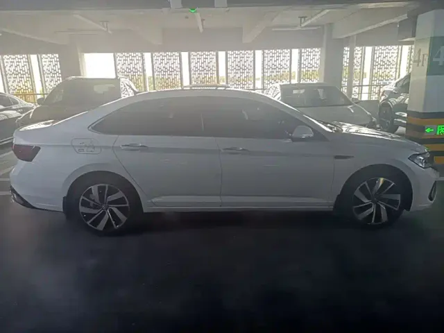 Volkswagen Sagitar — Фото автомобиля 26