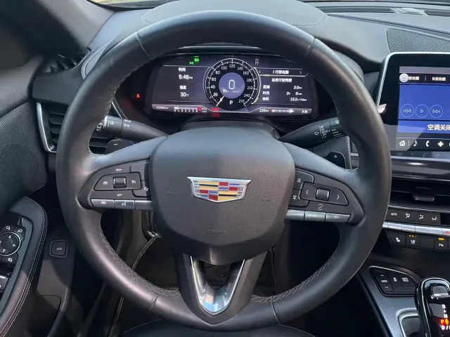 Cadillac CT5 — Фото автомобиля 17