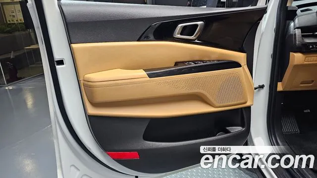 Kia Canival Carnival 4 поколение Дизель 9 мест Prestige — Фото автомобиля 24