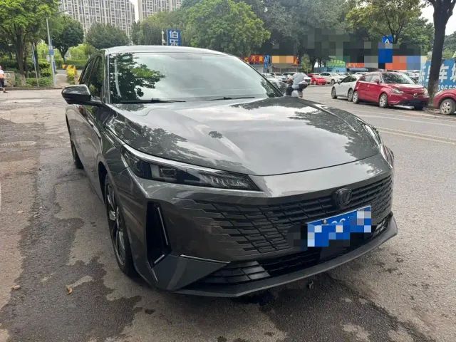 Changan Lamore — Фото автомобиля 3