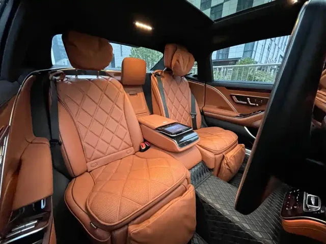 Mercedes-Benz Maybach S-Class — Фото автомобиля 23
