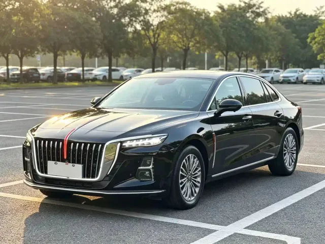 Фотография автомобиля — Hongqi H5