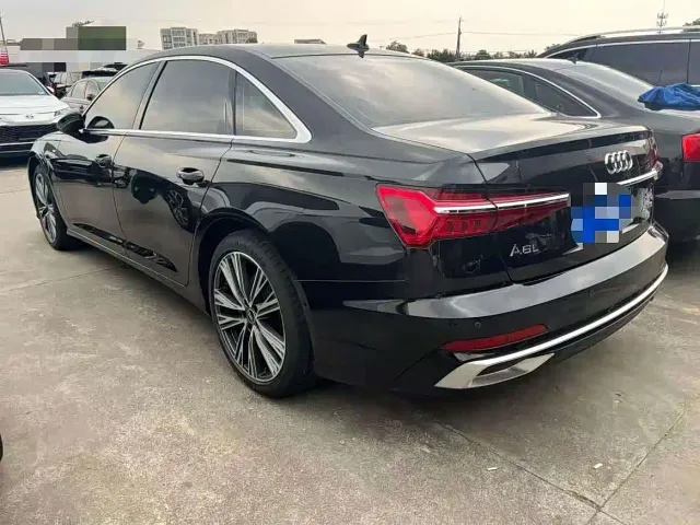 Audi A6L — Фото автомобиля 8