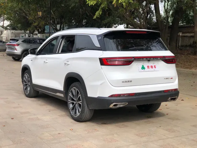 Jetour X90 Pro — Фото автомобиля 6