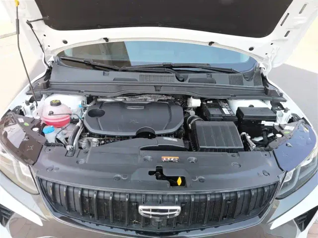 Geely Binyue — Фото автомобиля 4