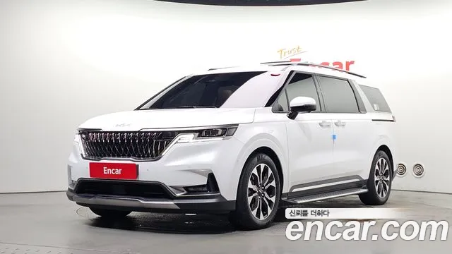 Фотография автомобиля — Kia Carnival 4th Gen