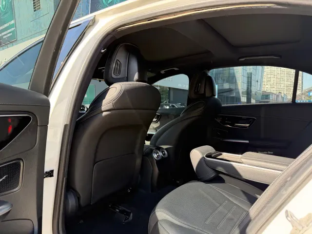 Mercedes-Benz C-Class — Фото автомобиля 5