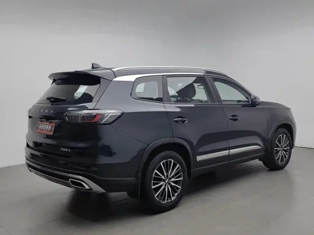 Chery Tiggo 8 — Фото автомобиля 2