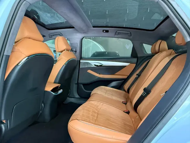 Voyah Auto VOYAH Zhuiguang 2023 4WD Flagship Edition — Фото автомобиля 6