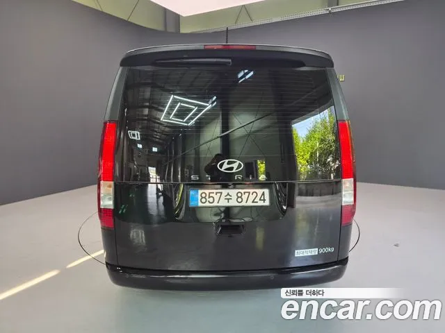 Hyundai Staria Staria L3.5 Карго 3 места — Фото автомобиля 4