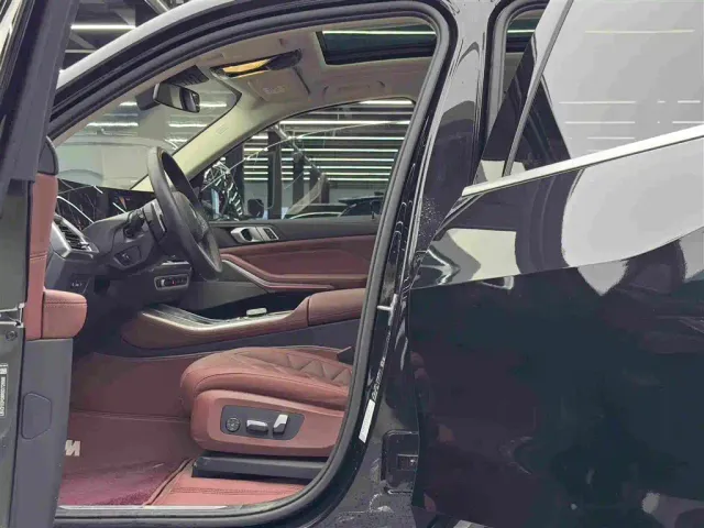BMW X5 — Фото автомобиля 8