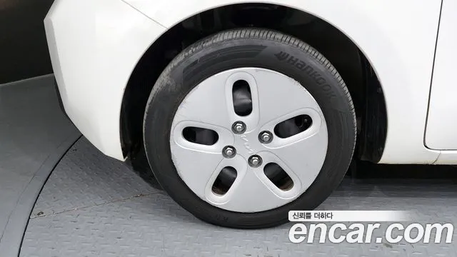 Kia RAY Новый Kia Ray Фургон — Фото автомобиля 5