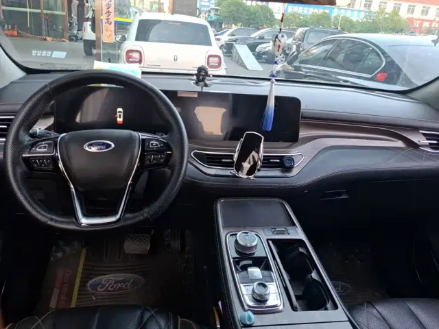 Ford Territory — Фото автомобиля 13