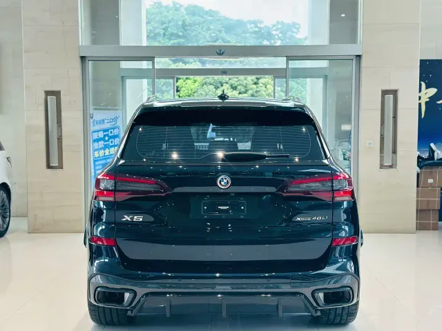 BMW X5 — Фото автомобиля 9