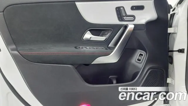 Mercedes-Benz CLA-Class — Фото автомобиля 15