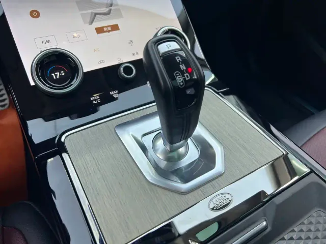 Land Rover Range Rover Evoque — Фото автомобиля 9