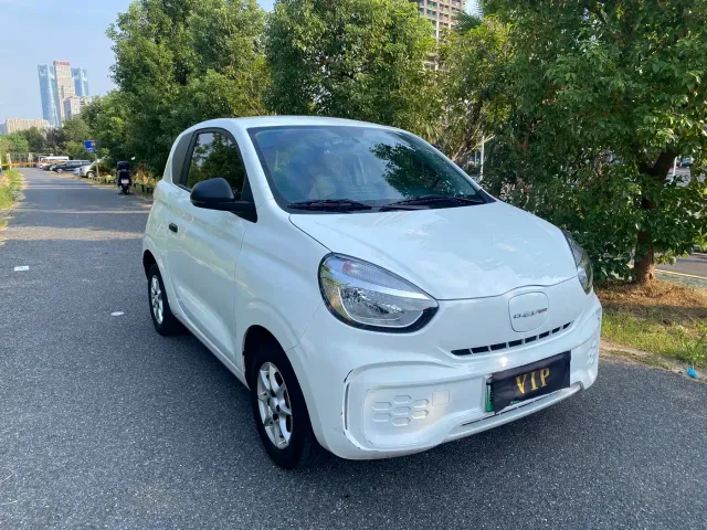 Roewe Clever — Фото автомобиля 3