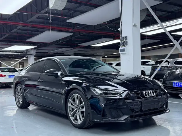 Audi A7 — Фото автомобиля 3