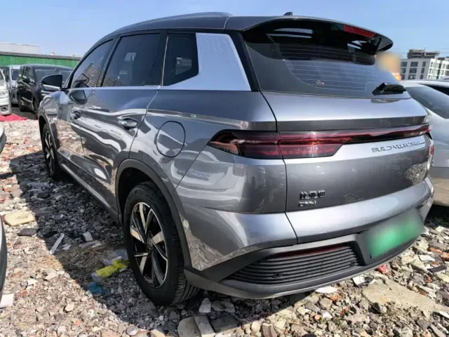 BYD Song Pro — Фото автомобиля 4