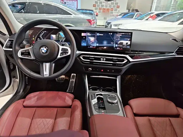 BMW 3 Series — Фото автомобиля 9