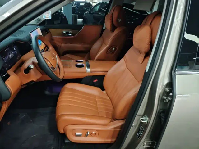 GAC Trumpchi Xiangwang S9 — Фото автомобиля 14
