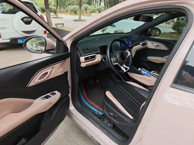 BYD Seagull — Фото автомобиля 12