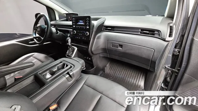Hyundai Staria Staria Карго 3 места — Фото автомобиля 7