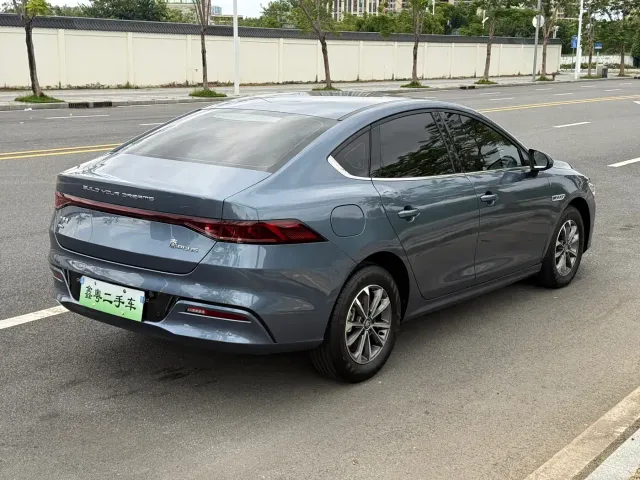 BYD Qin PLUS — Фото автомобиля 6