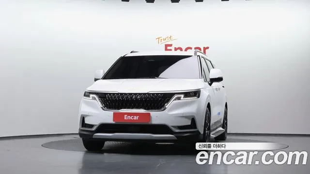 Kia Canival Carnival 4 поколение Бензин 11 мест Prestige — Фото автомобиля 3