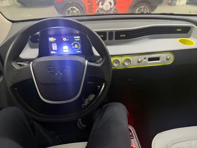 Wuling Hongguang Mini EV — Фото автомобиля 13