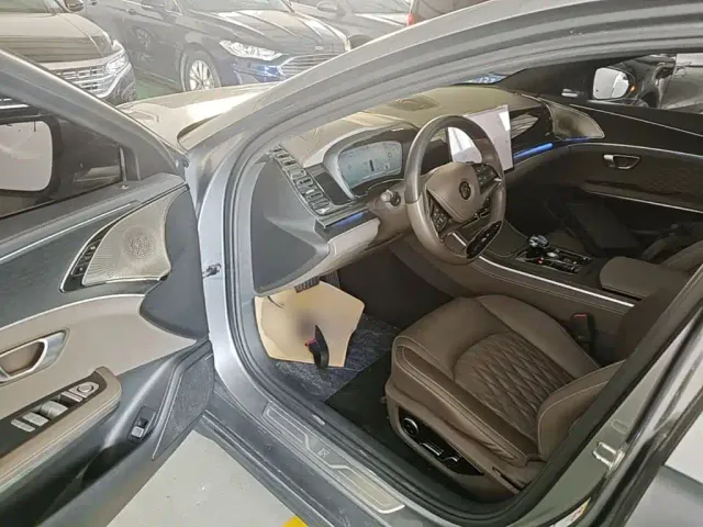 BYD Han — Фото автомобиля 15