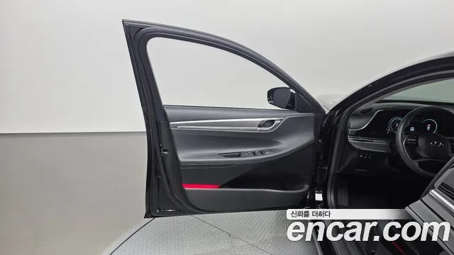 Hyundai Grandeur New — Фото автомобиля 13