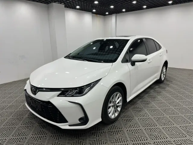 Toyota Corolla — Фото автомобиля 3