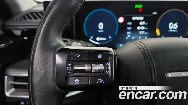 Hyundai Grandeur Grandeur (GN7) 2.5 Бензин 2WD — Фото автомобиля 15