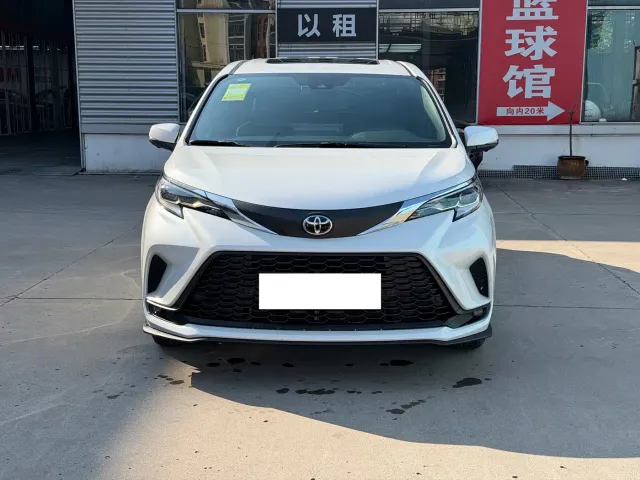 Toyota Granvia — Фото автомобиля 2