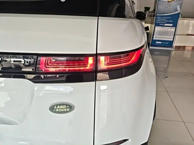 Land Rover Range Rover Evoque — Фото автомобиля 7