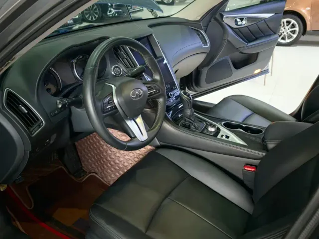 Infiniti Q50L — Фото автомобиля 5