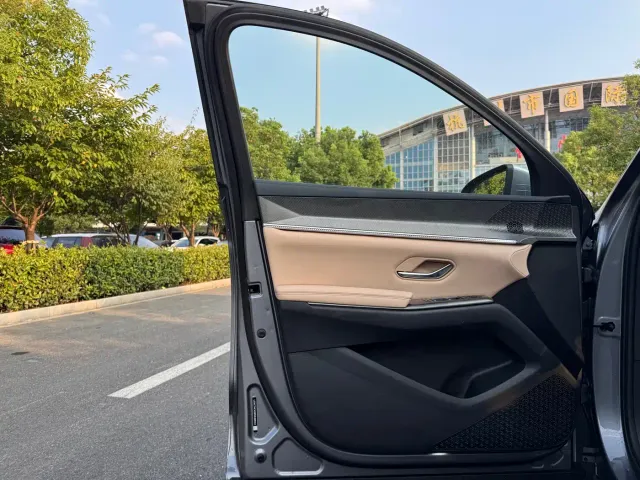 BYD Song Pro — Фото автомобиля 10