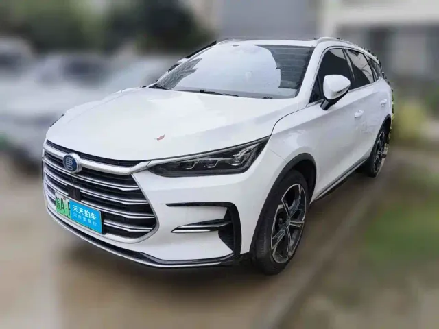 Фотография автомобиля — BYD Tang