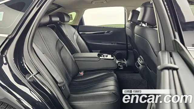 Genesis G80 RG3 — Фото автомобиля 12