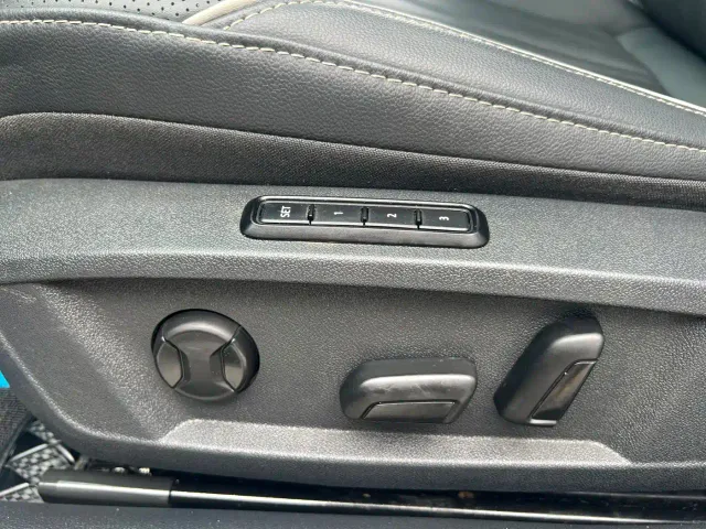 Volkswagen Passat — Фото автомобиля 8