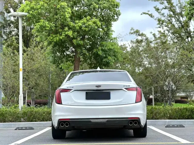 Cadillac CT6 — Фото автомобиля 4