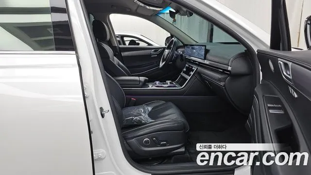 Genesis GV80 — Фото автомобиля 11
