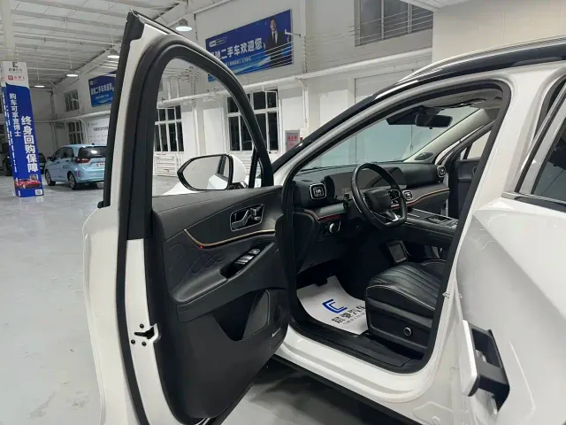 Chery Tiggo 9 — Фото автомобиля 9