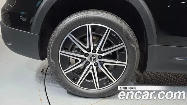 Mercedes-Benz EQB X243 — Фото автомобиля 21