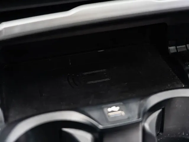 BMW 3 Series — Фото автомобиля 26